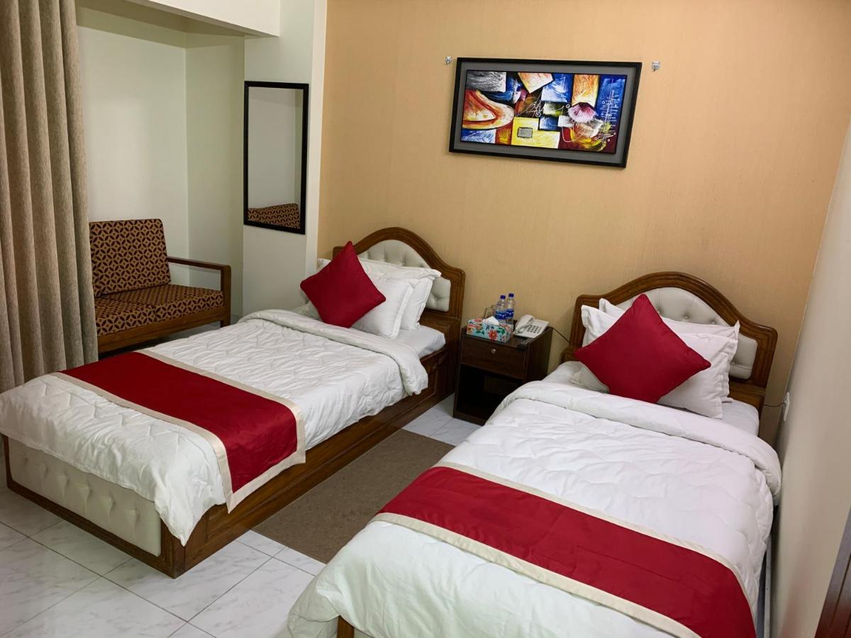 Hotel Grand Circle Inn Дакка Экстерьер фото