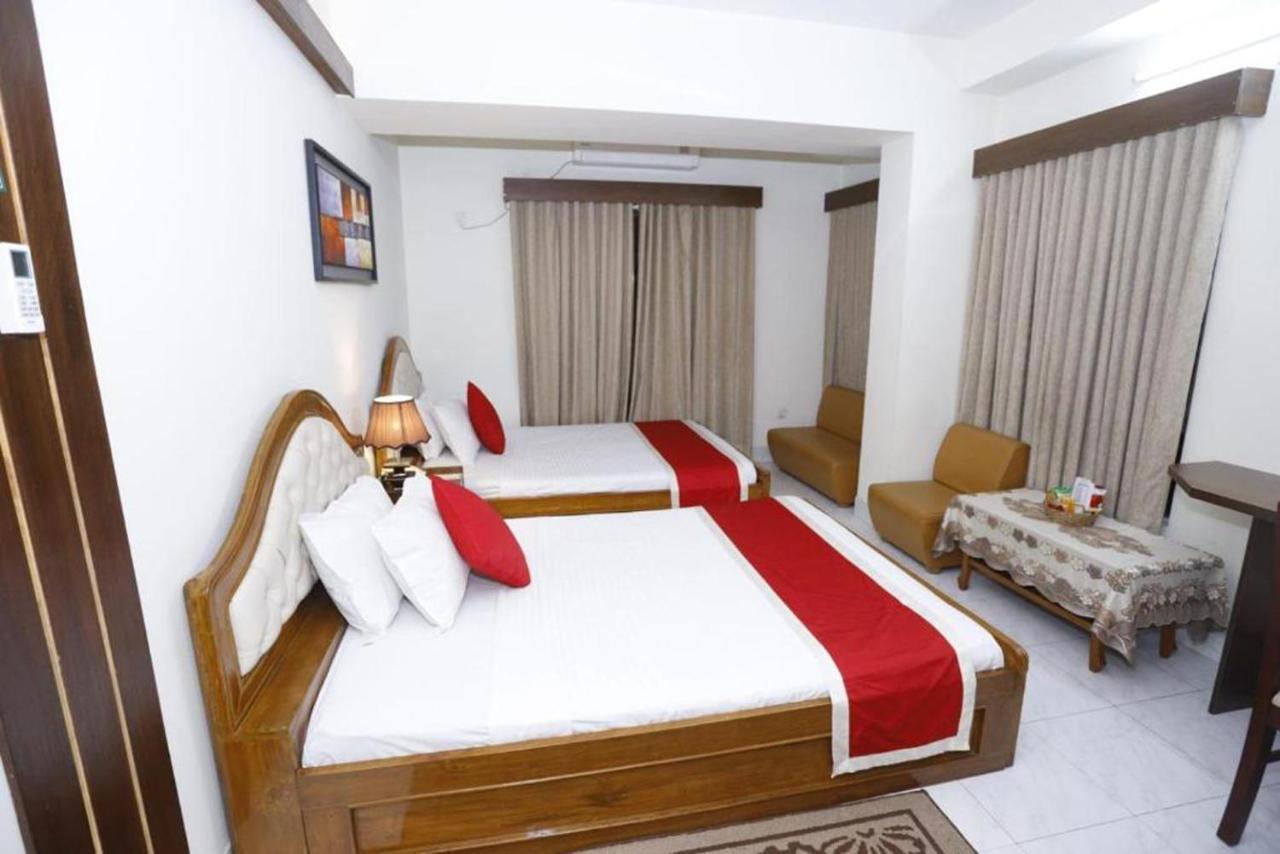 Hotel Grand Circle Inn Дакка Экстерьер фото